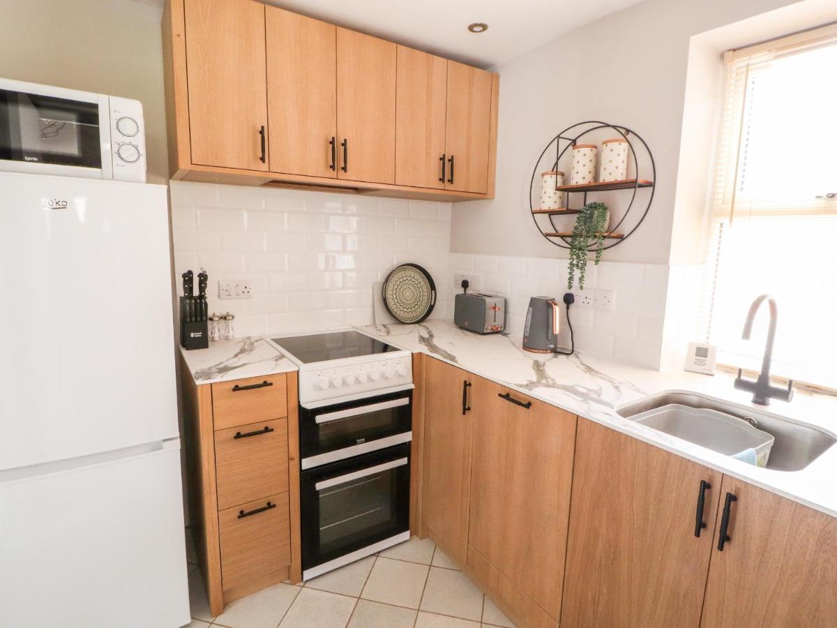 The Flat Villa คาร์ลไอเอิล ภายนอก รูปภาพ